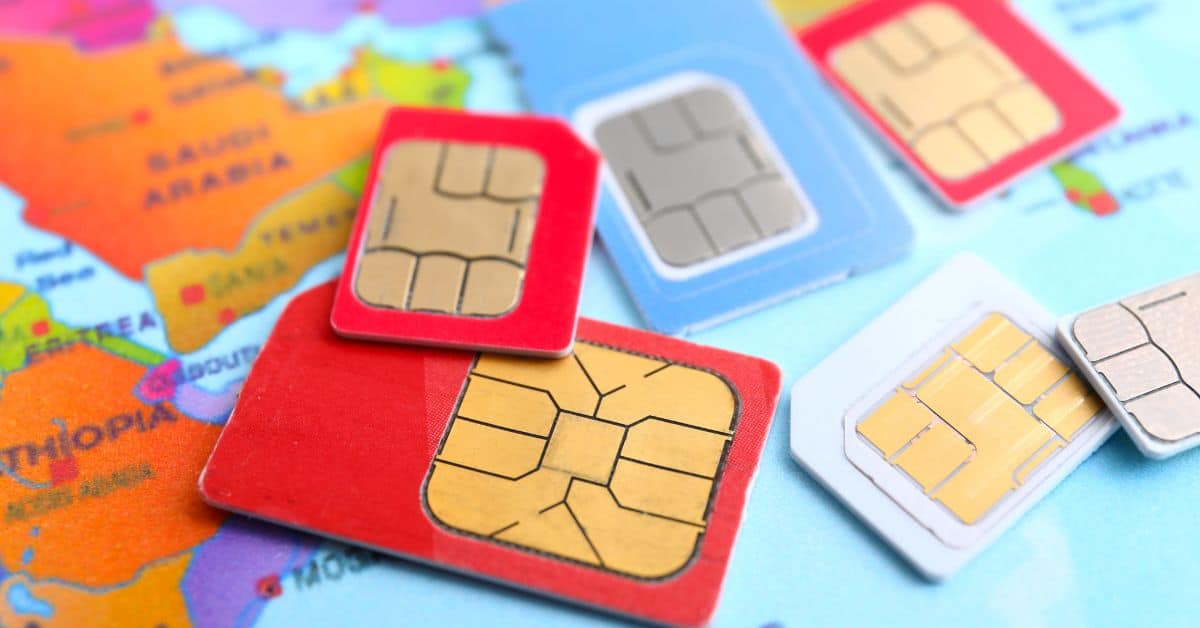 10 יתרונות השימוש ב-ESIM במהלך טיול בחול